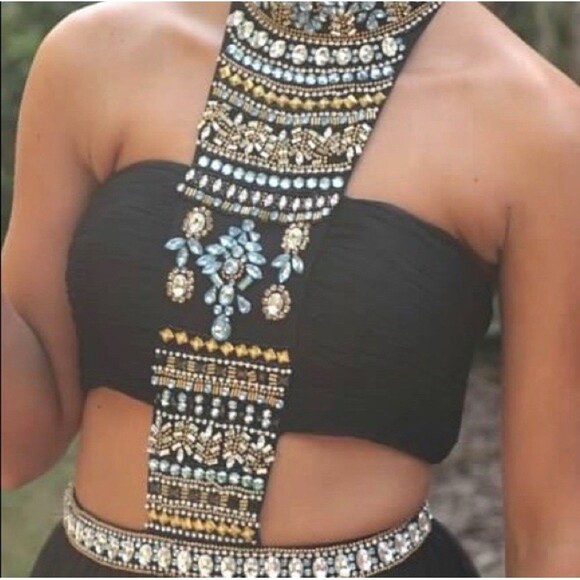 Sherri Hill Formal Beaded Dress Size 8 - Picture 6 of 13